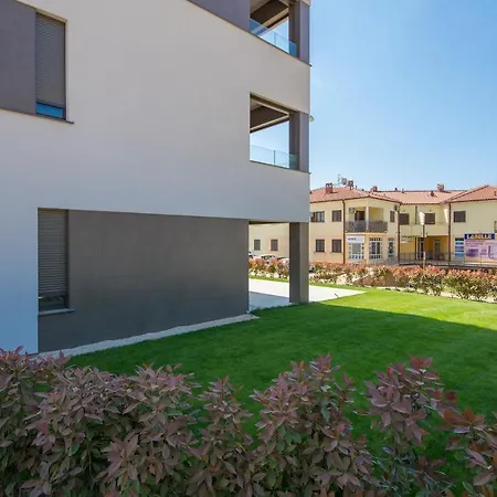 Διαμέρισμα Spada 3 Bedrooms Near The Beach! *