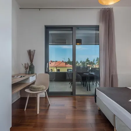 Spada 3 Bedrooms Near The Beach! * Porec