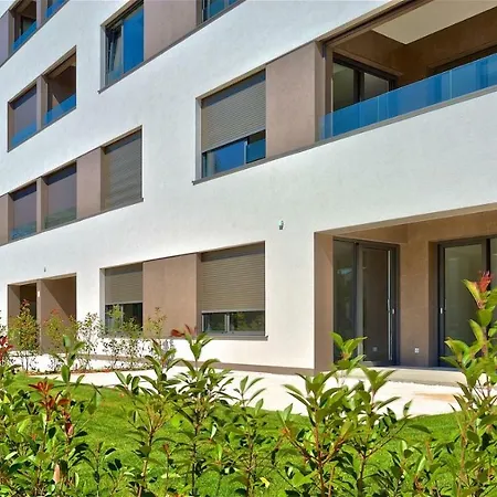 Apartment Spada 3 Bedrooms Near The Beach! Porec