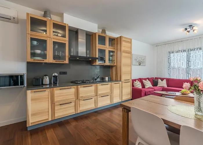 Spada 3 Bedrooms Near The Beach! Апартаменты *