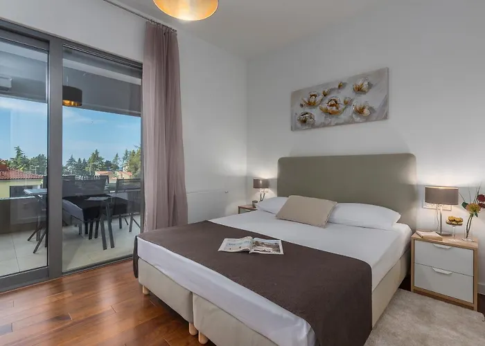 Spada 3 Bedrooms Near The Beach! Апартаменты