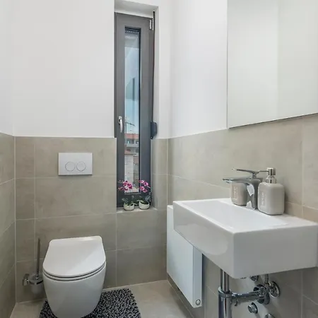 Spada 3 Bedrooms Near The Beach! * 波雷奇